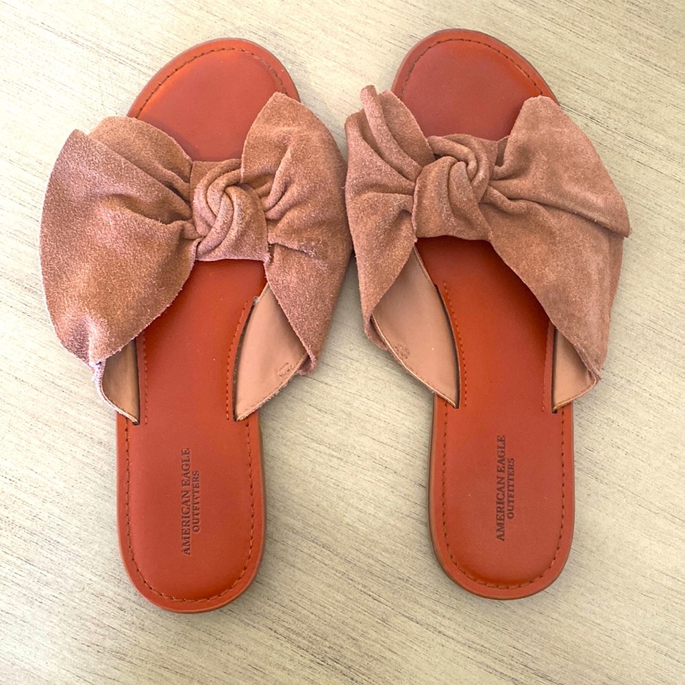 American Eagle Sandals